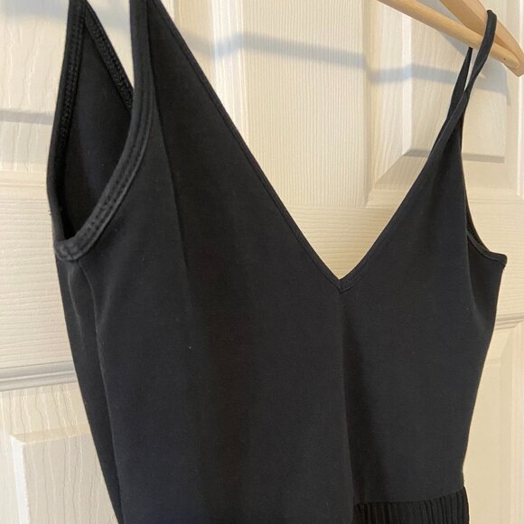 Wilfred/Aritzia Daphnee Dress in Black - Picture 7 of 13